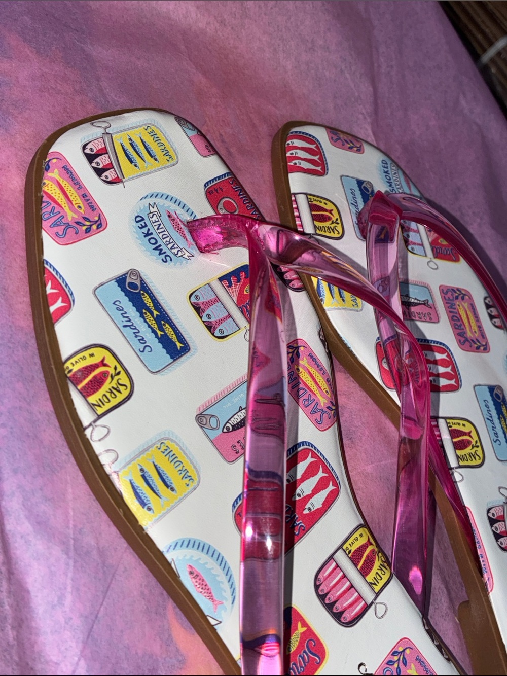 Tropical sardine can print sandals - Picture 3 of 4